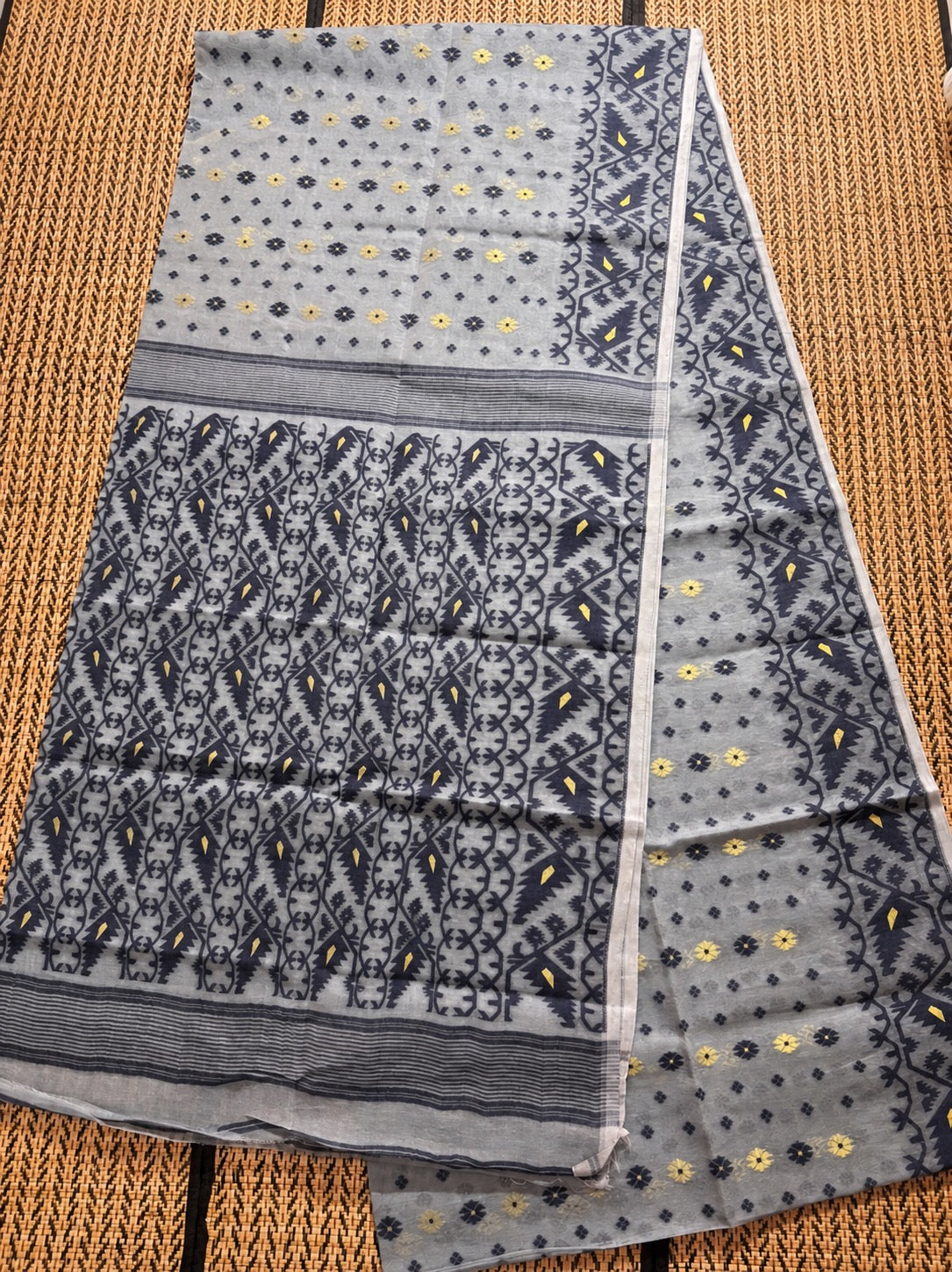 Lightweight Jamdhani saree in soft summer shades with breathable fabric
