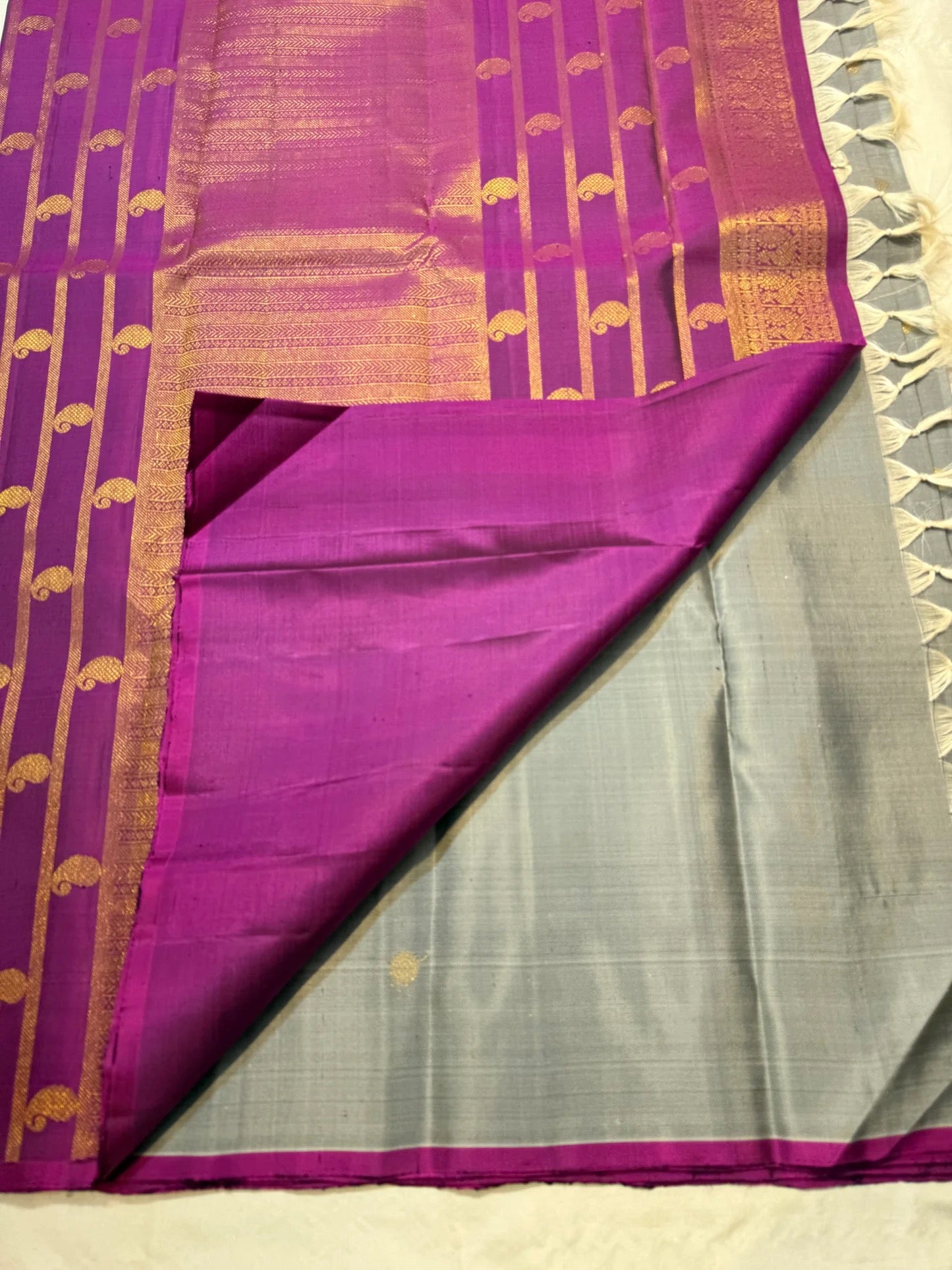 Full spread of steel grey pure silk Kanchipuram saree with vairaoosi weave and kamalam butta — Idam Living