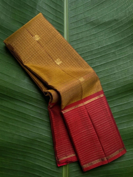 Sunset Glow Orange Red Korvai Mayil Butta Pure Kanchipuram Silk pudavai