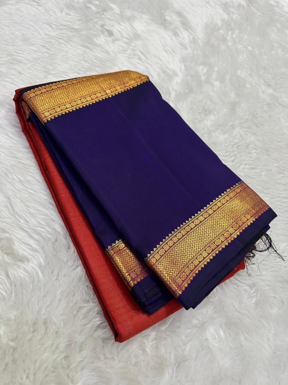 Pure Silk Kanchipuram saree with radiant interwoven gold zari body