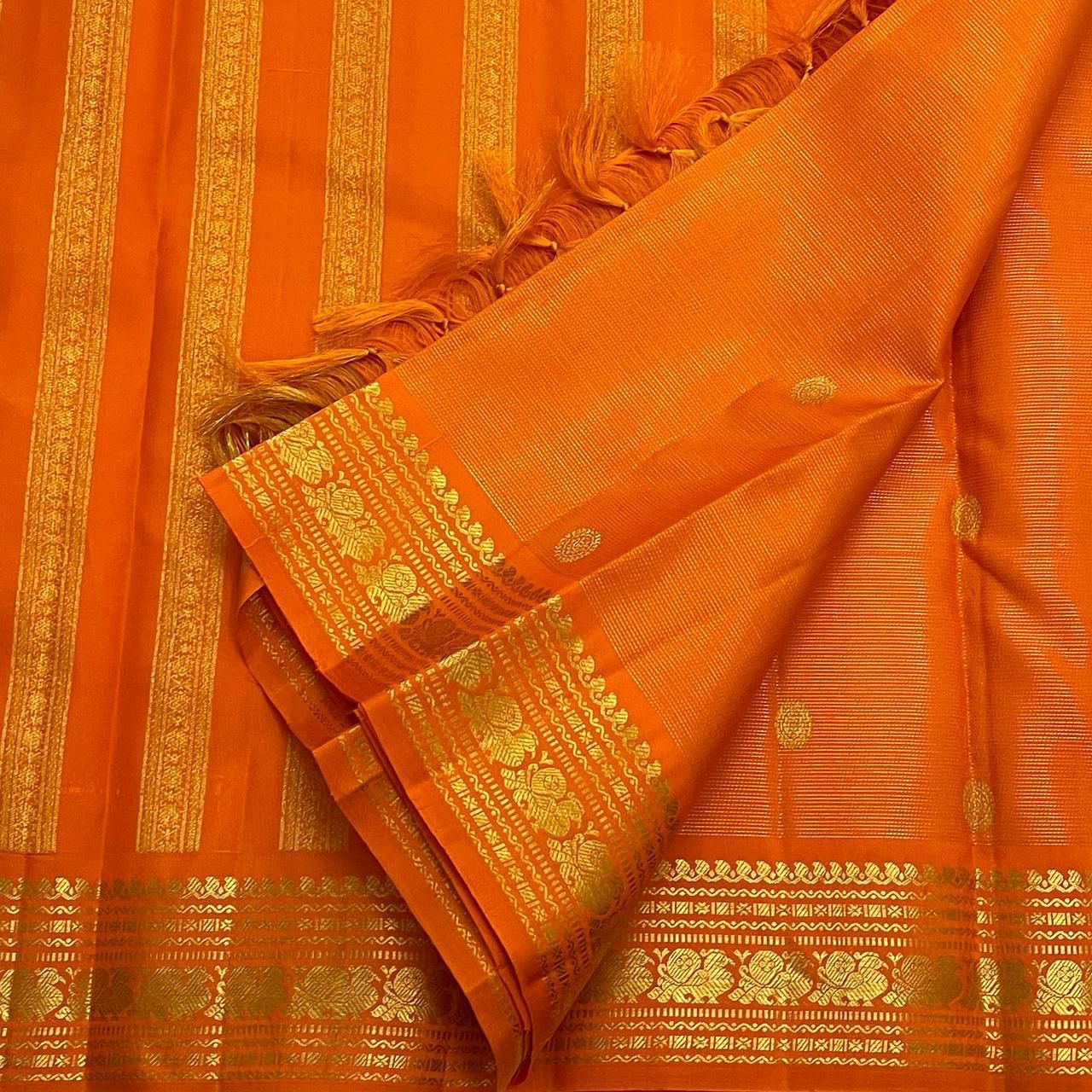 Tangerine Handwoven Pure Silk Kanjipuram Saree with Vairaoosi Zari Body and Kamalam Butta Border