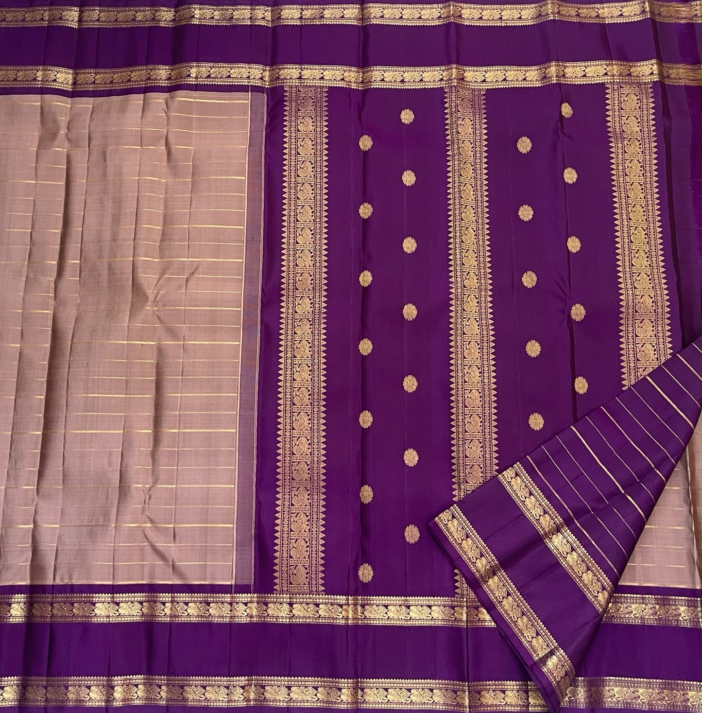 Taupe Pure Silk KanchiPattu Veldhari Saree - Veldhari weave close-up