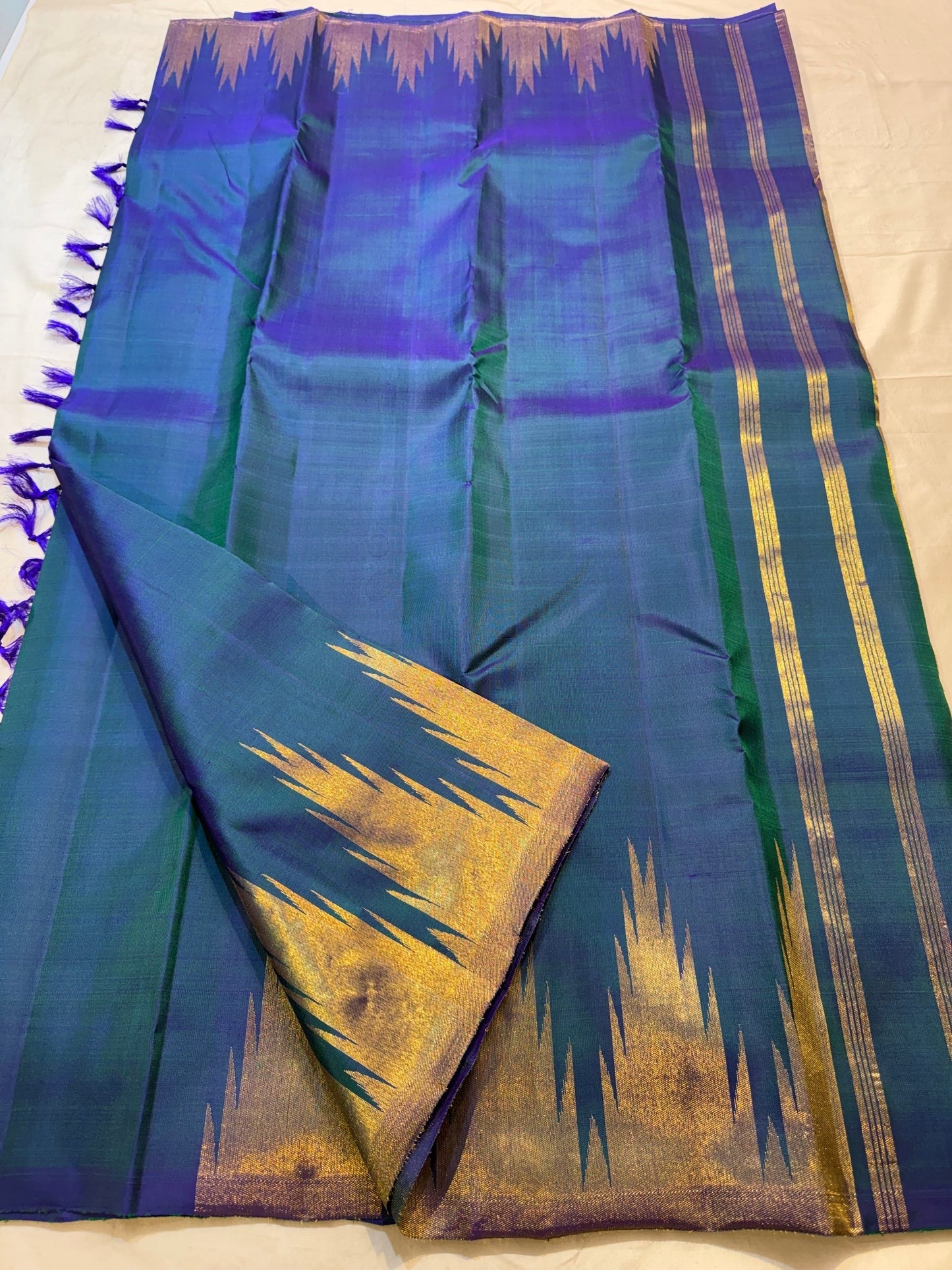 Peacock Teal Pure Silk KanchiPattu Ettukol Saree - front view