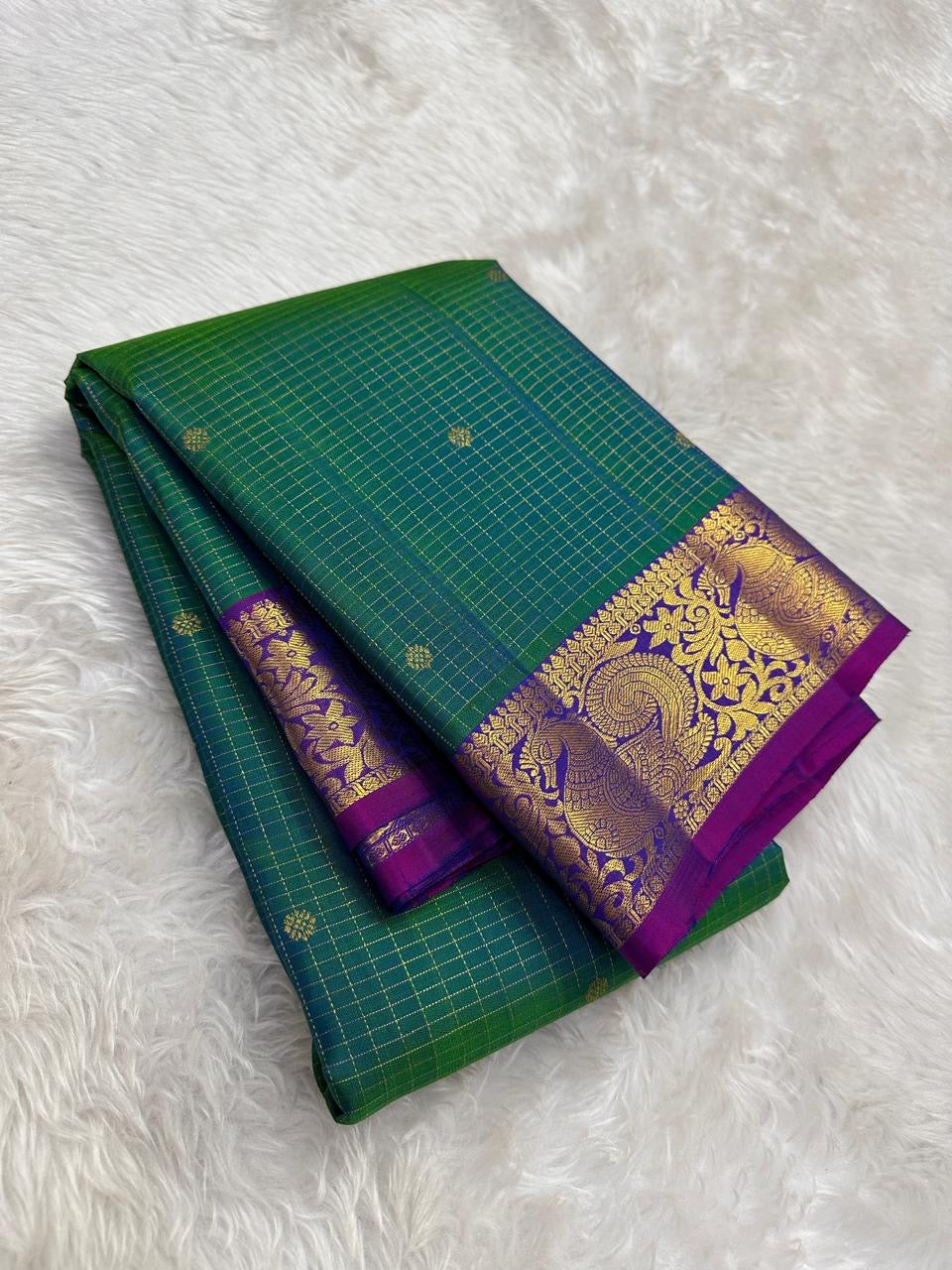 Zari kattam body with chedi butta on teal shot colour Kanjipuram pure silk saree — Idam Living