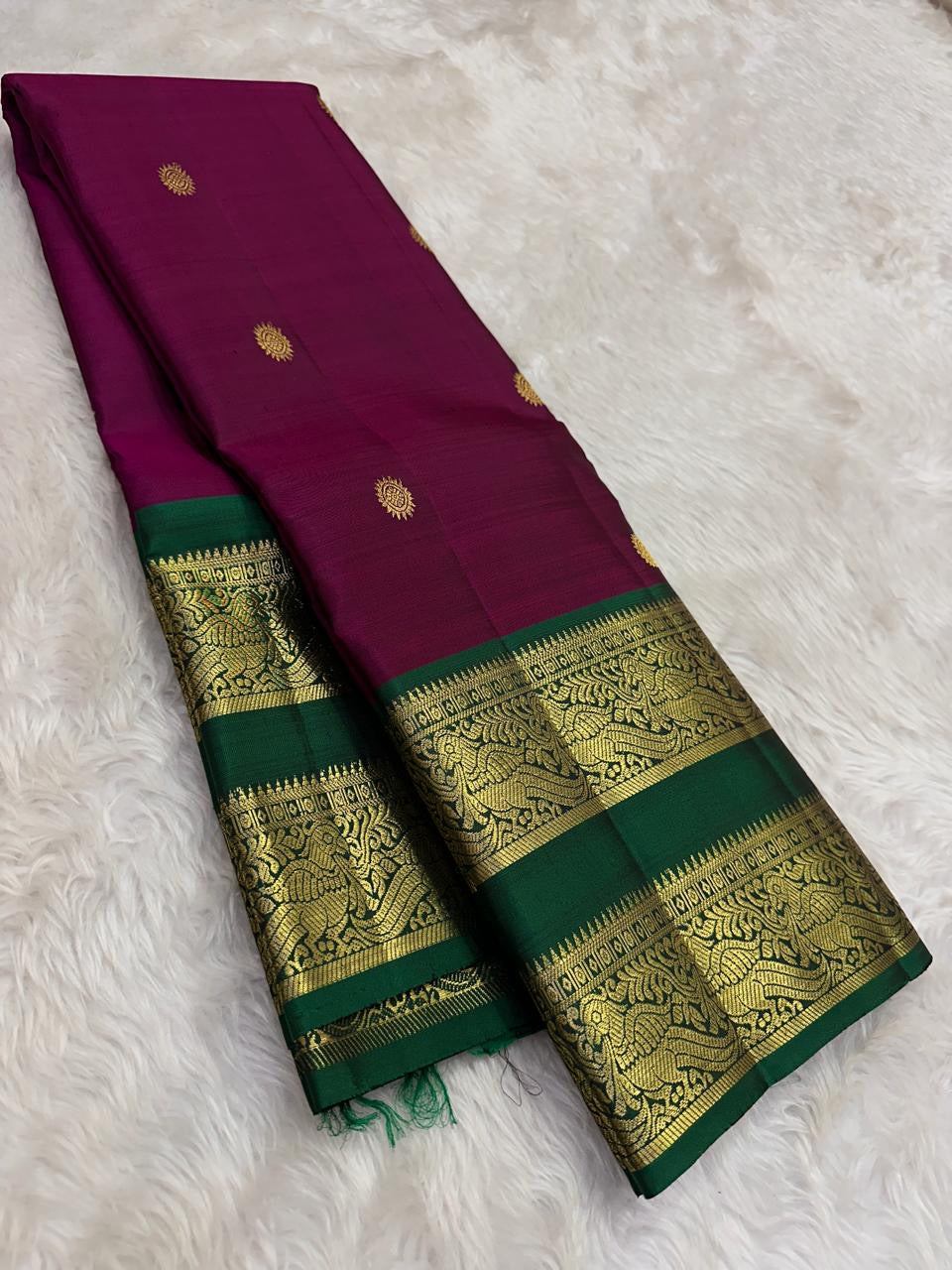 Kanchipuram Silk Saree • Classic Border Weave • Bright Berry Pink with Bottle Green Border