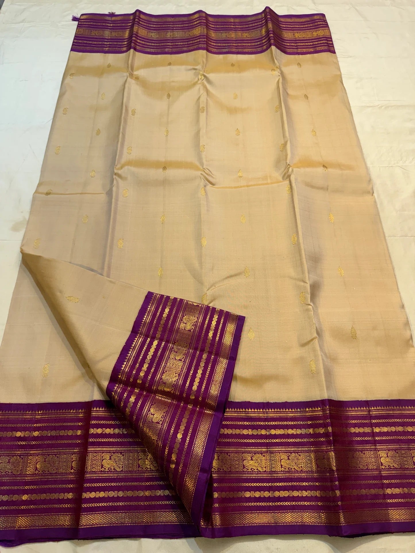 Gold and Purple Handwoven Pure Silk Kanchipuram Saree with Varisaipet Peacock Border