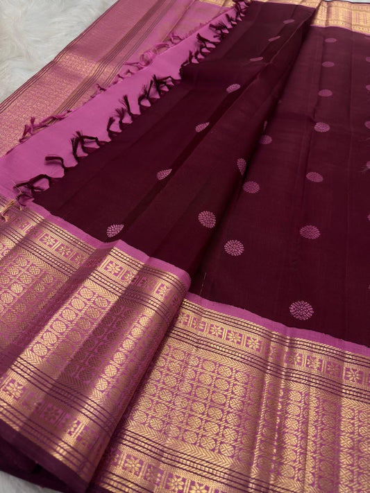 Deep Plum pure silk Kanchipuram Korvai saree, body view showing the silk and ornamental weave