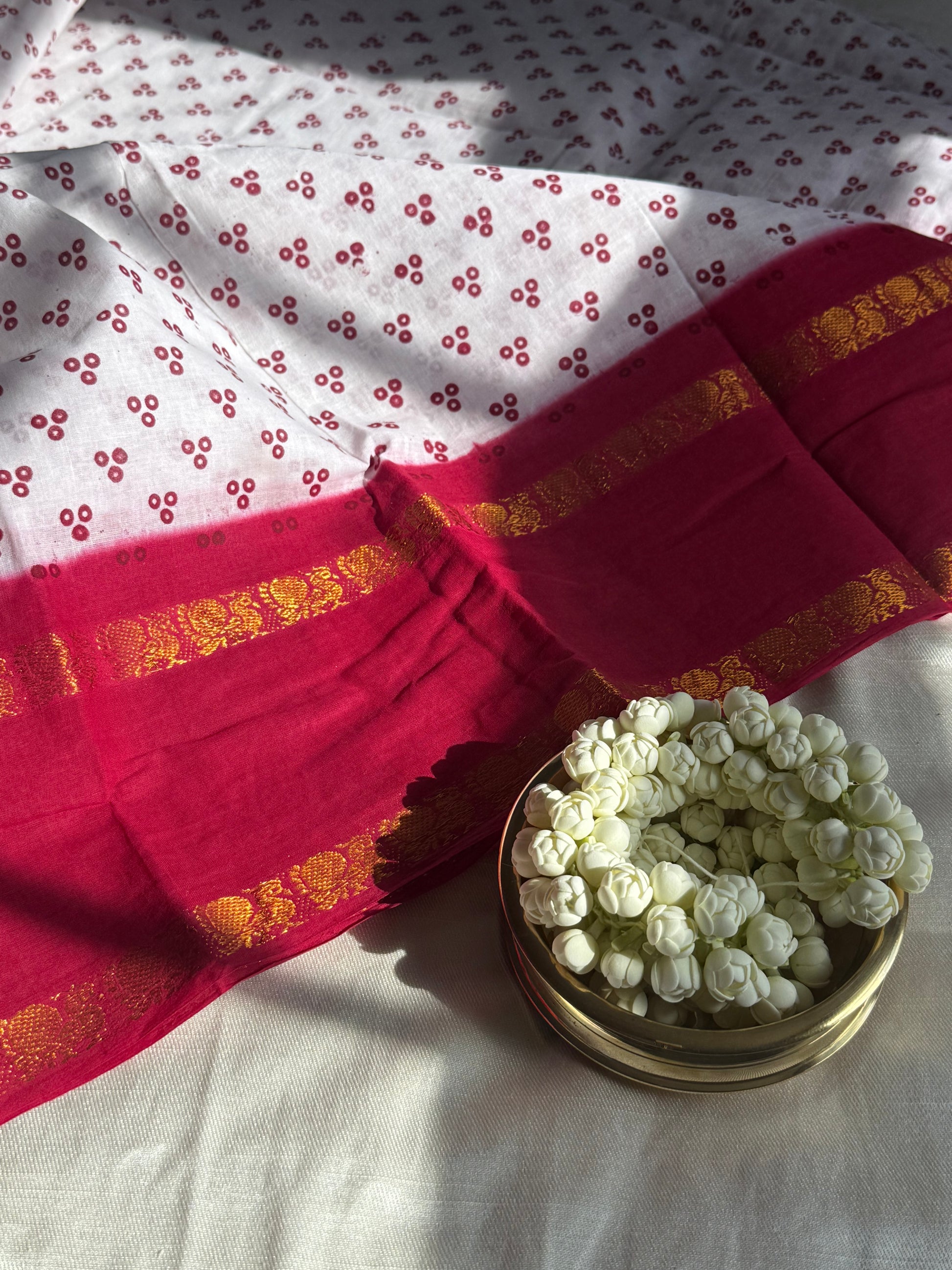 Traditional Madurai Sungudi handloom cotton saree — full drape view