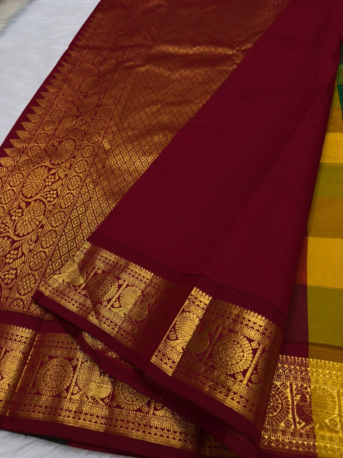Multicolour Paalum Pazhamum Kattam Lightweight Pure Silk Kanchipuram Saree with Arakku Zari Border – pallu zari detail