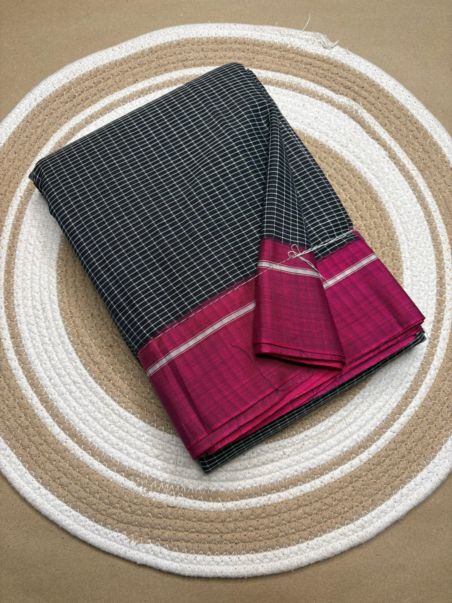 Authentic Handwoven Patteda Anchu Cotton Saree