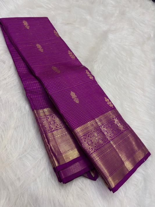 Vadamalli Purple handwoven pure silk Kanjivaram Zari Kattam saree with antique-gold zari grid.
