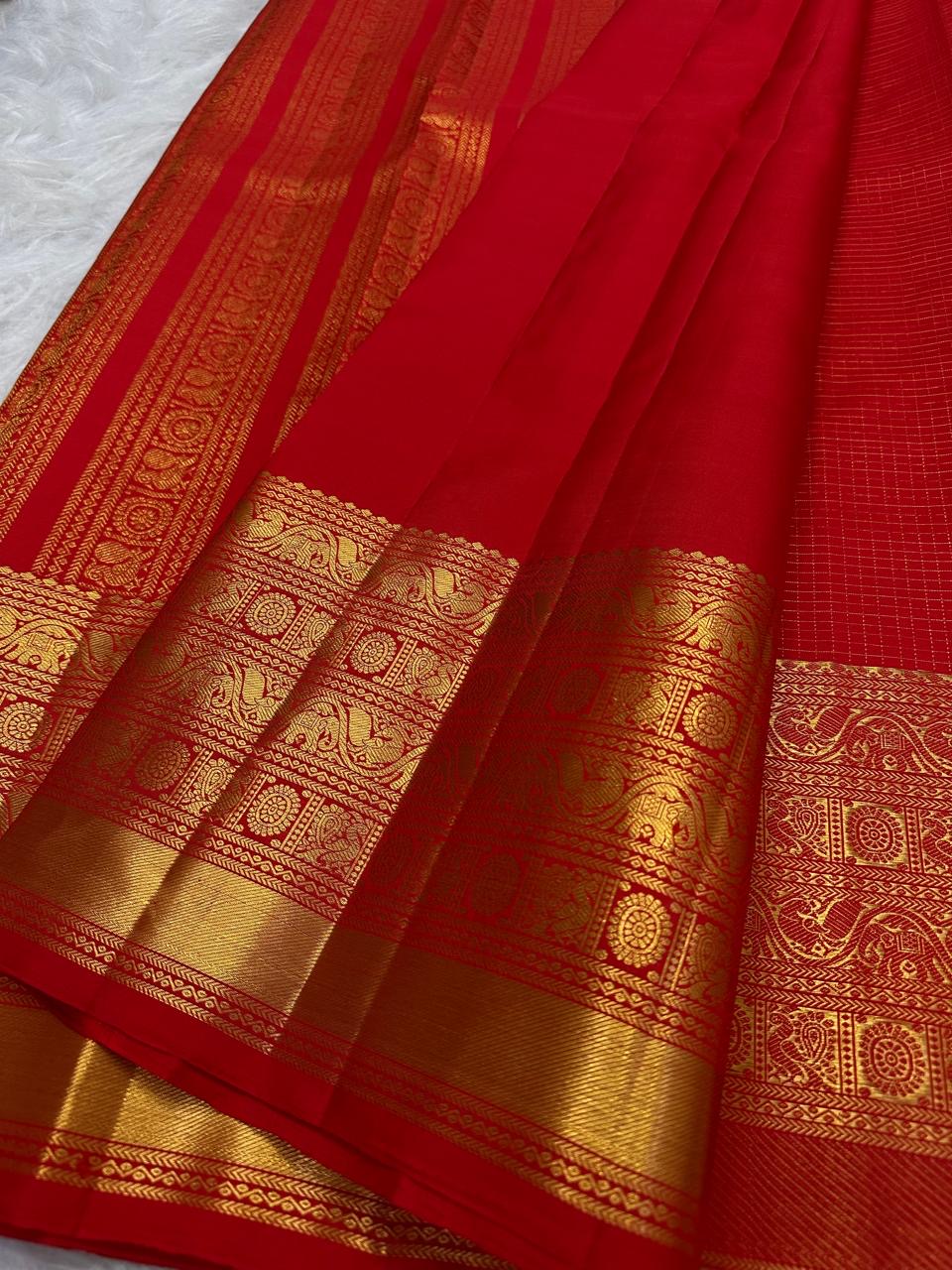 Vermilion Red Handwoven Pure Silk Kanchi Pattu Saree with Varisaipet Weave and Grand Antique Gold Zari Border