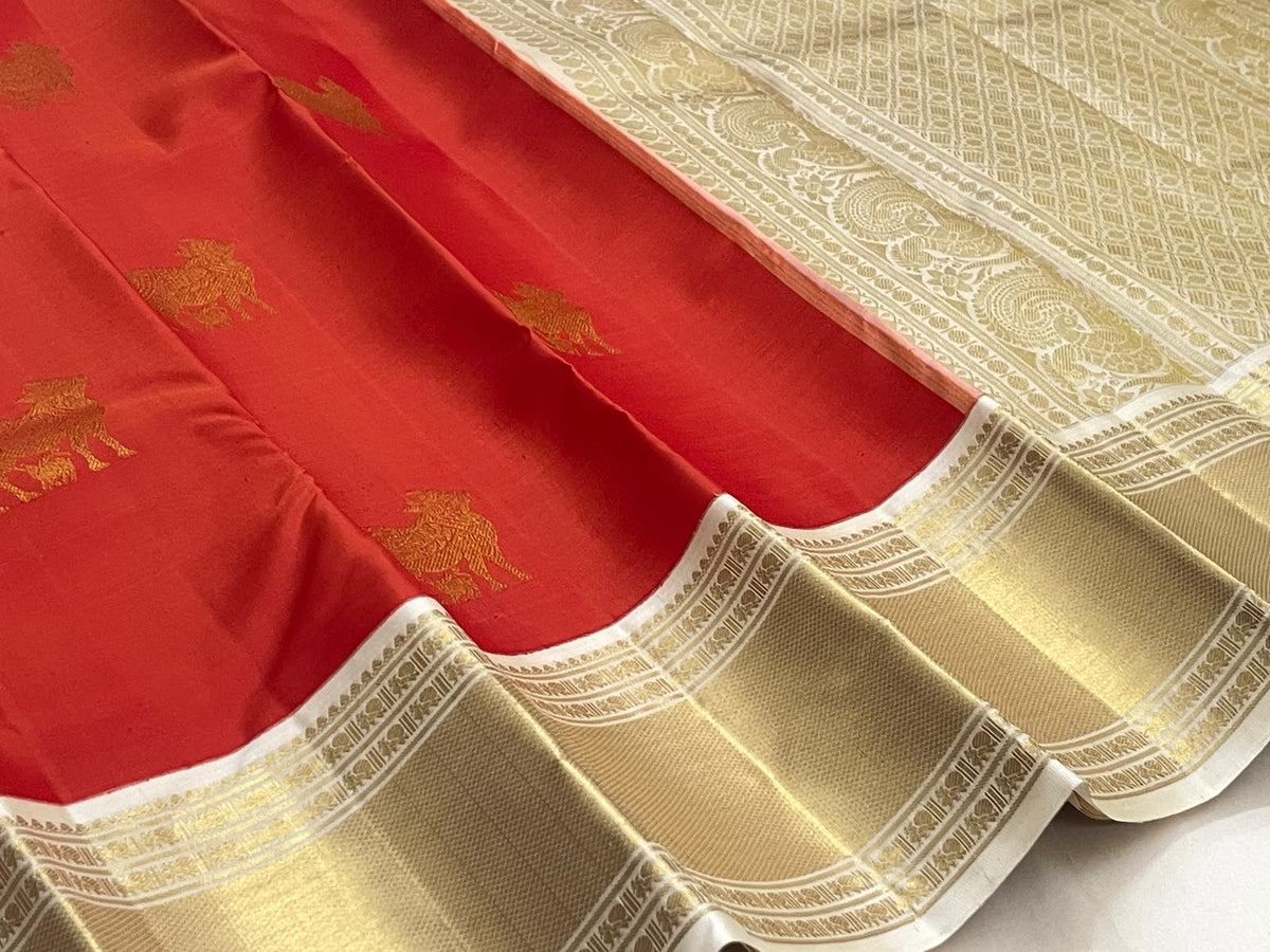 Vermilion Red and Warm Ivory handwoven Pure Silk Kanjivaram saree