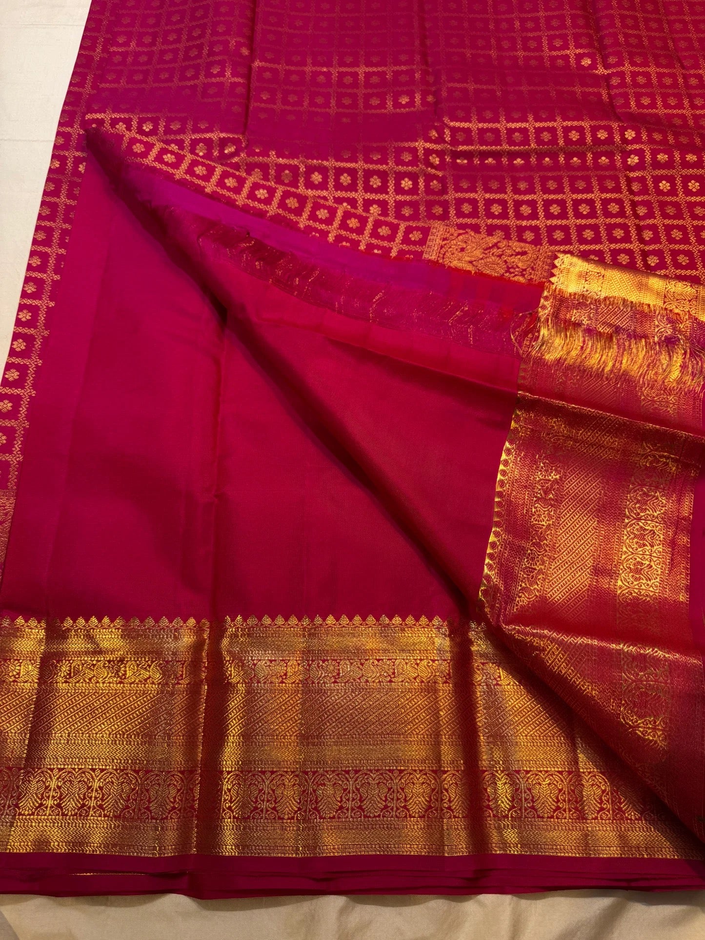 Vibrant Raspberry Pink Pure Silk Kanchipuram Butta Saree - full saree view