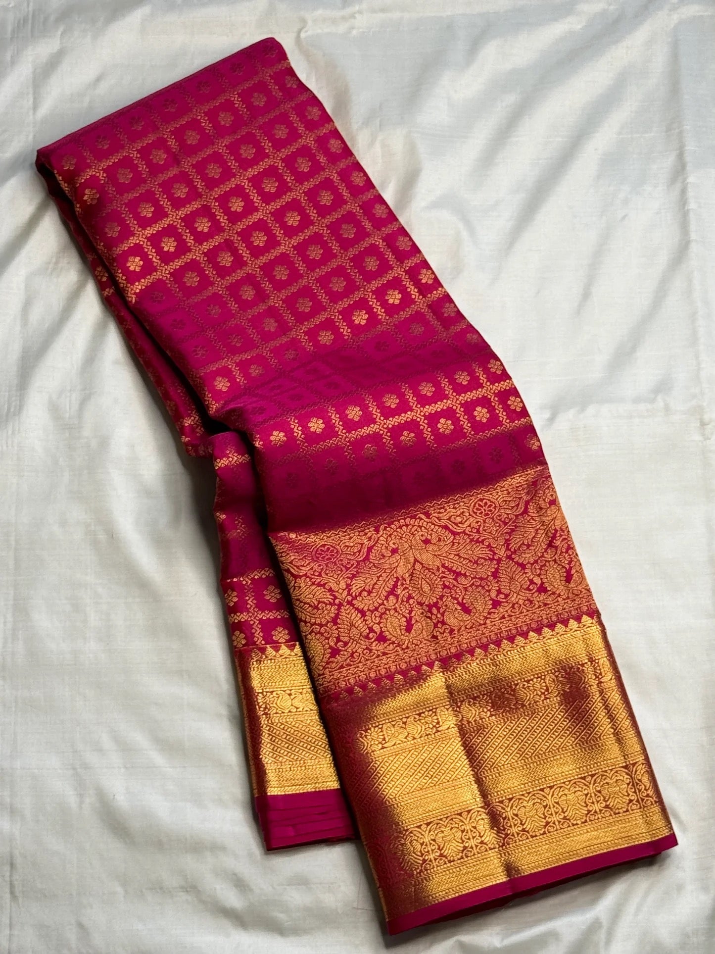 Vibrant Raspberry Pink Pure Silk Kanchipuram Butta Saree - gold zari butta close-up