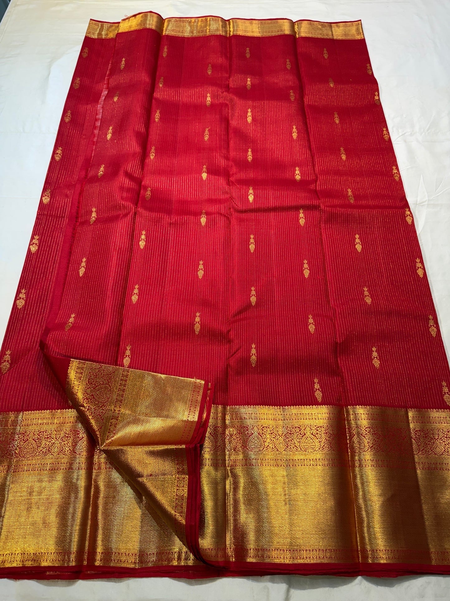 Oosi vaanam weave body close-up on vibrant red Kanjivaram pure silk saree — Idam Living