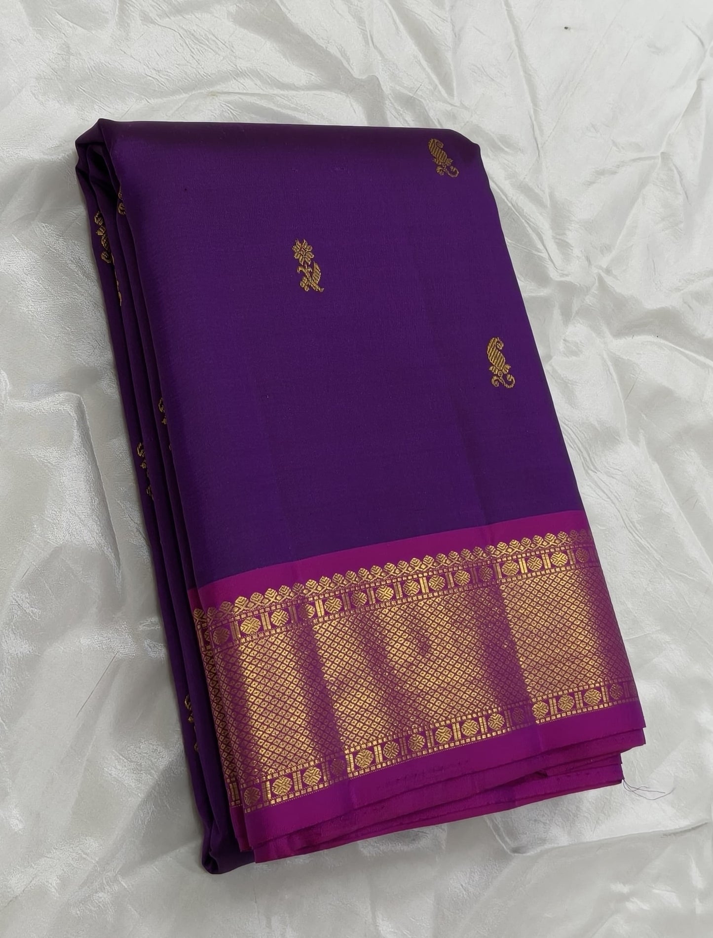 Violet Kanjeevaram saree with Korvai weave and magenta border double-side pet zari — Idam Living