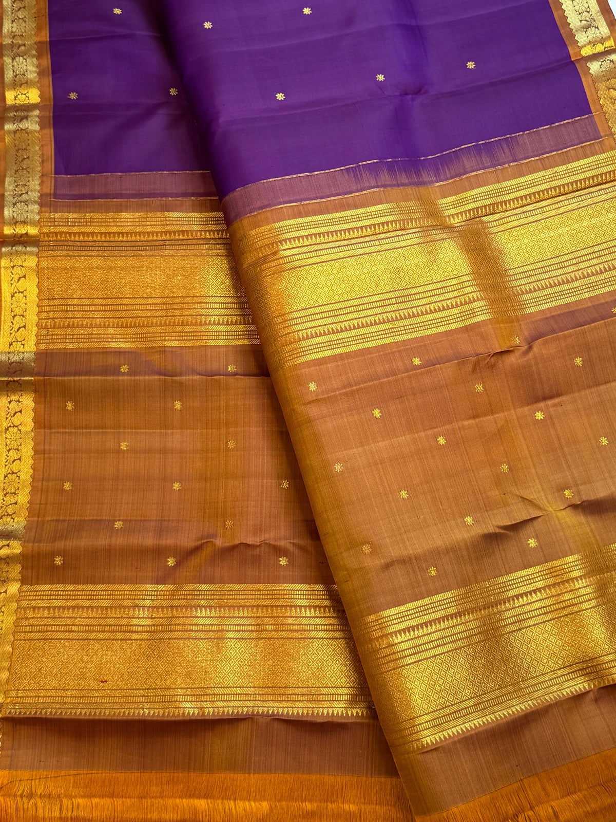Vivid violet Pure Silk Kanjeevaram Butta saree with copper gold zari border, detail view 4