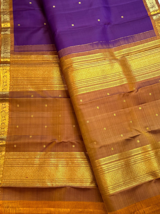 Vivid violet Pure Silk Kanjeevaram Butta saree with copper gold zari border, detail view 4