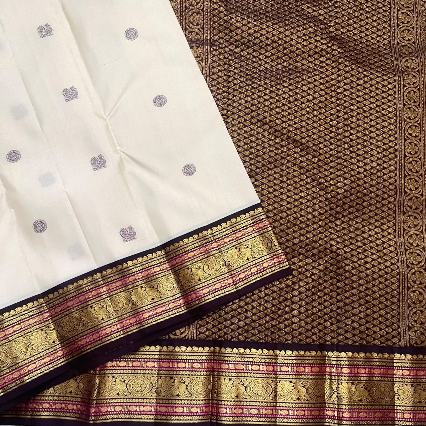 Warm Ivory Pure Silk Kanchipuram Saree | Butta | Aubergine Zari Border