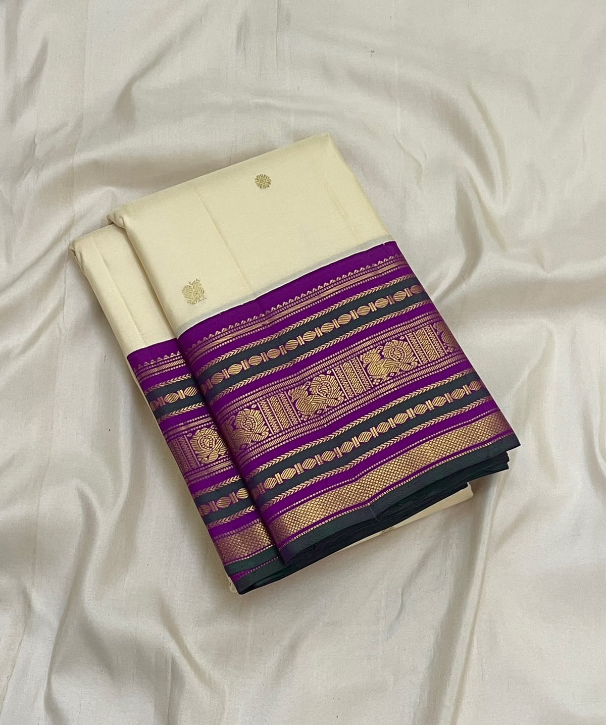 Royal Purple Kanjivaram broad border with intricate antique gold zari motifs