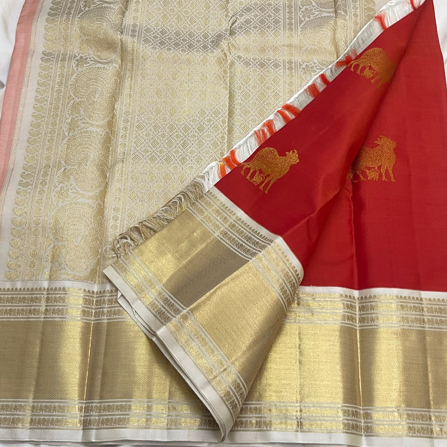 Pure Silk Kanchipuram Butta saree with broad Warm Ivory antique gold zari border
