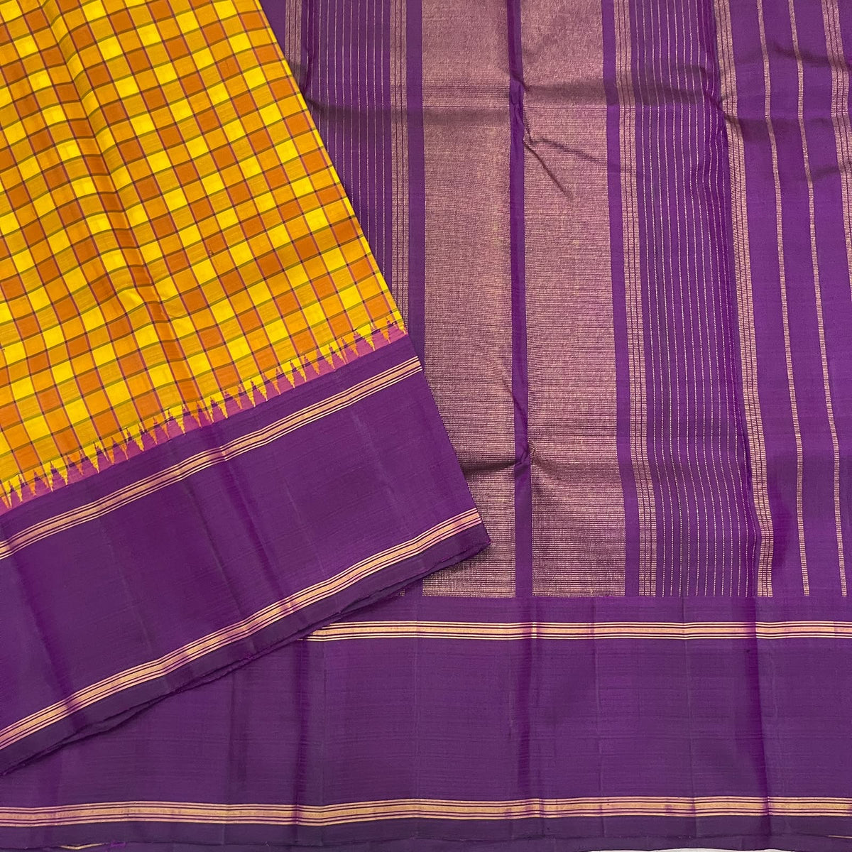 Turmeric Yellow Handwoven Pure Silk Kanchipuram Saree with Kanchi Kattam and Purple Rettapet Border, pallu detail