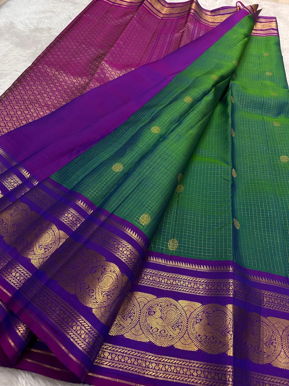 peacock green silk saree zk-yb draped view