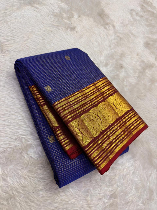 royal blue Kanchipuram silk saree with zk-yb weave folded view
